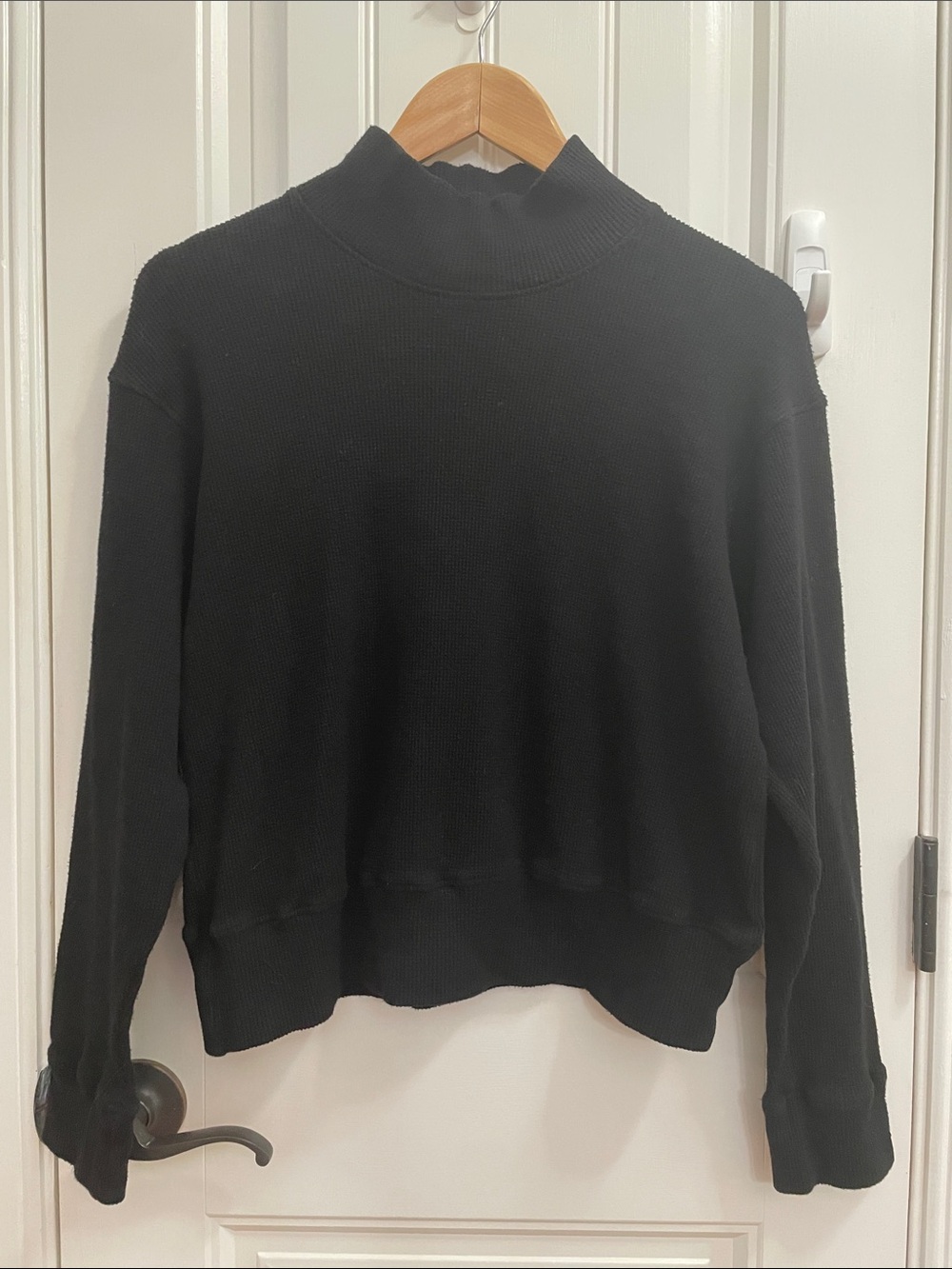 Monrow Black Mock Neck Waffle Knit Sweater